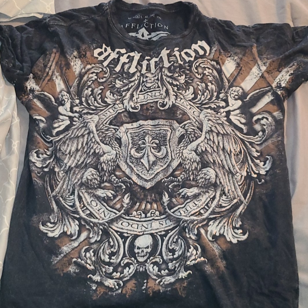 Affliction T shirt
